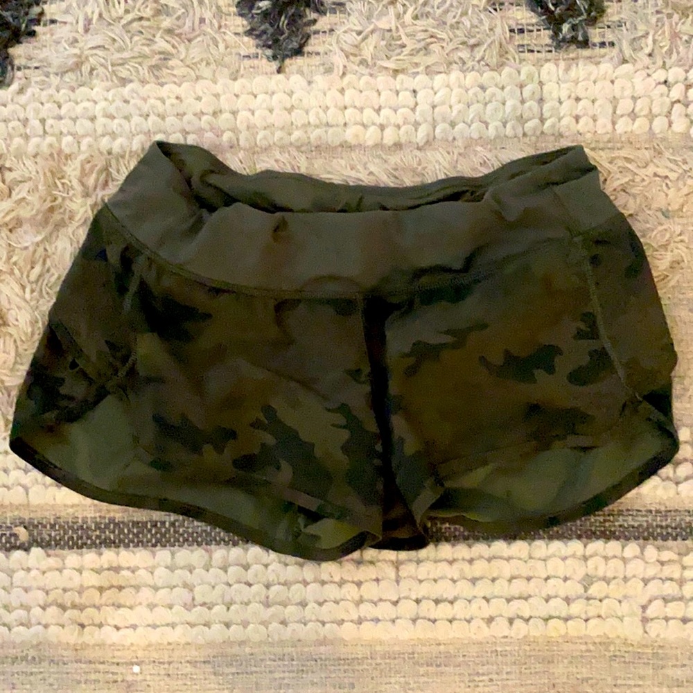 Lululemon size 8